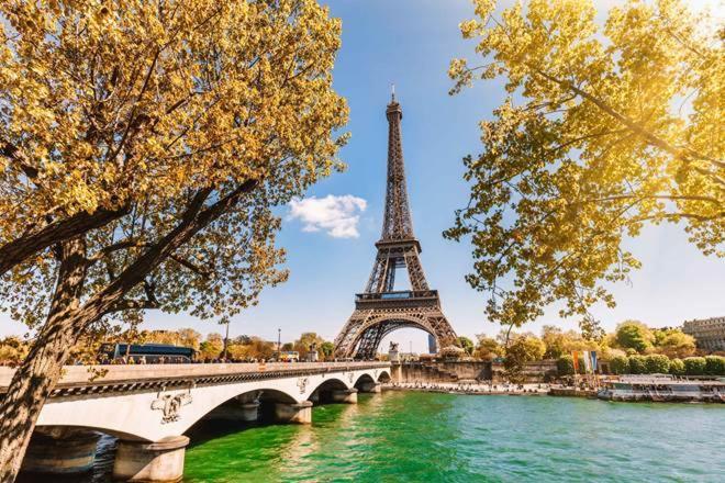 Home Paris Tour Eiffel Exterior photo